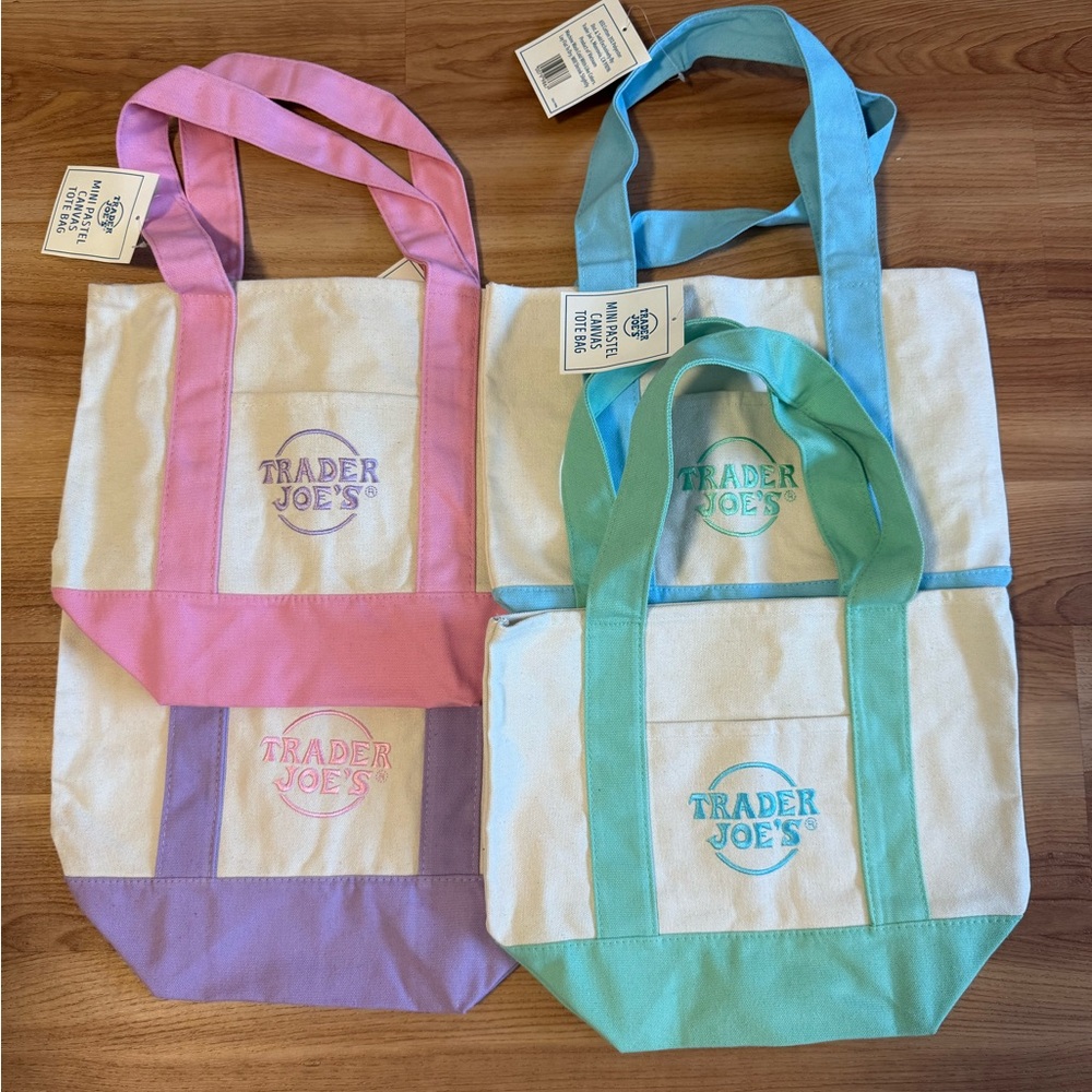 Trader Joes Pastel Mini Tote Bag Set of 4